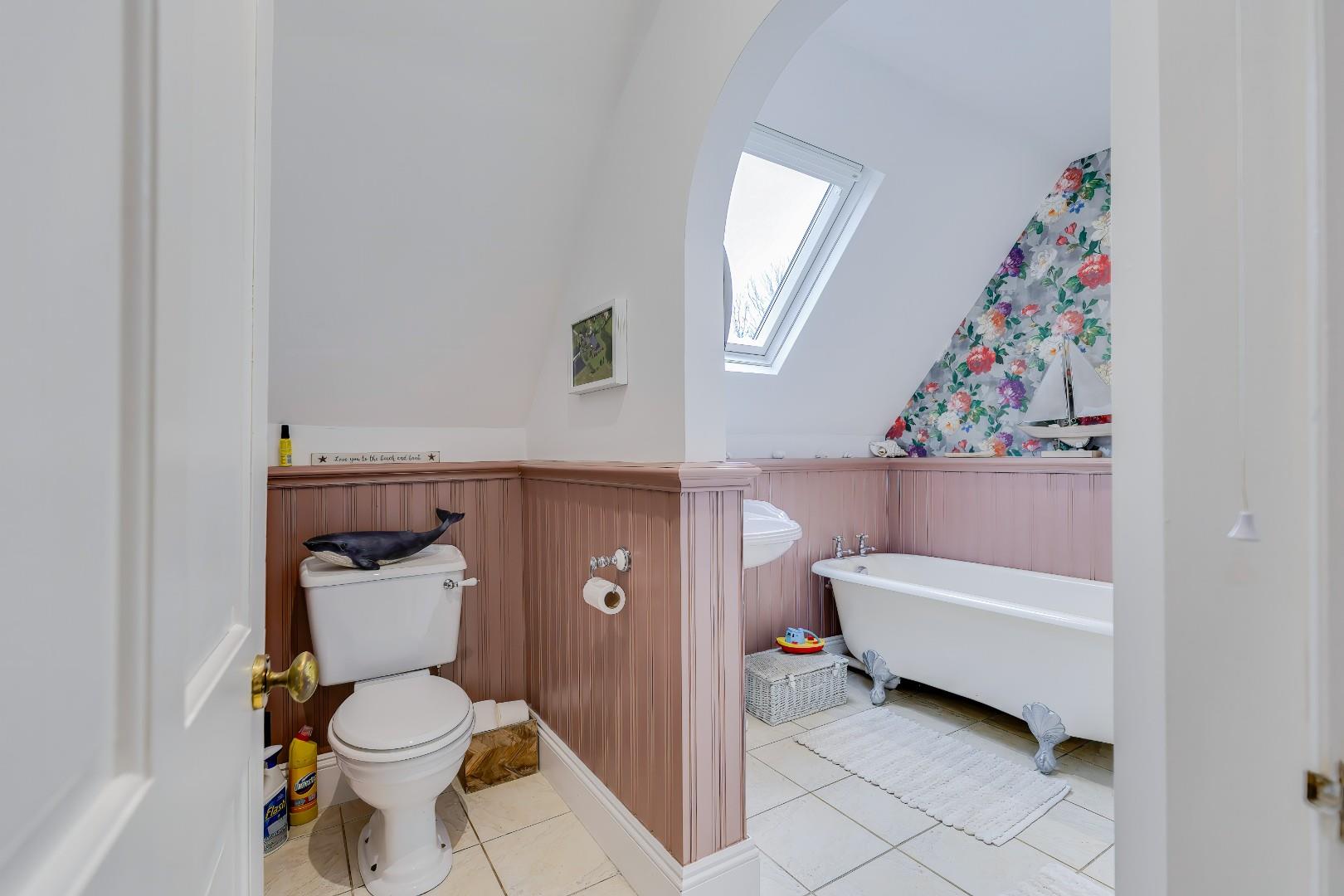 Trem Y Fro, Bonvilston, Vale Of Glamorgan, CF5 6TR